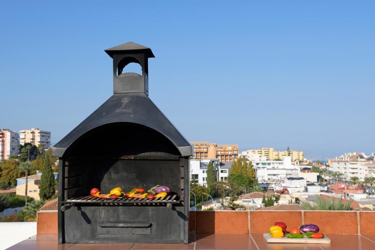 Appartamento Isla De Benalmadena 1, Jacuzzi, 80M From The Sea, Ac, Bbq, Private Parking, Big Terrace Esterno foto