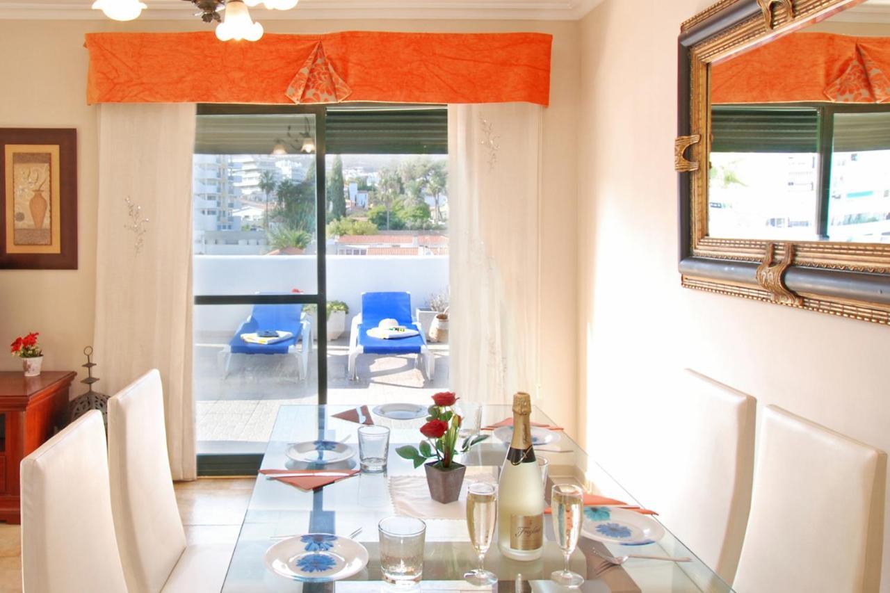 Appartamento Isla De Benalmadena 1, Jacuzzi, 80M From The Sea, Ac, Bbq, Private Parking, Big Terrace Esterno foto