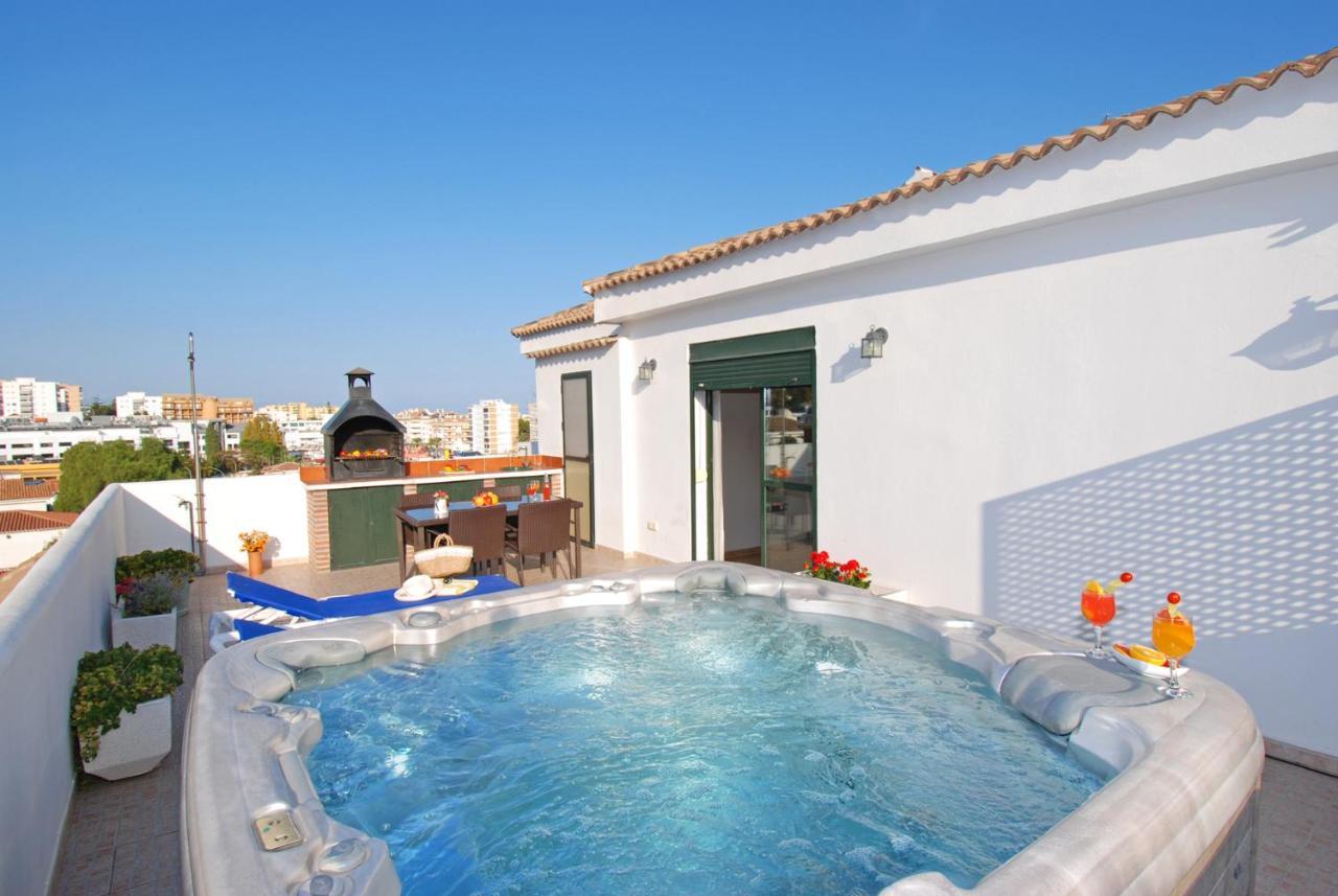 Appartamento Isla De Benalmadena 1, Jacuzzi, 80M From The Sea, Ac, Bbq, Private Parking, Big Terrace Esterno foto